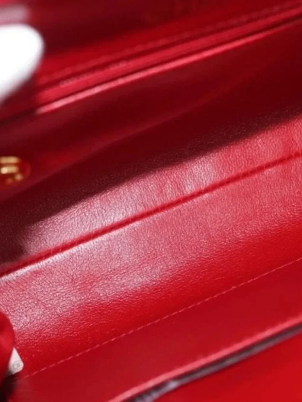 CHANEL brand	chanel color	red